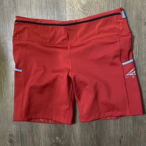 NIKE WOMEN'S DRI-FIT EPIC LUXE TRAIL RUNNING TIGHT SHORTS
